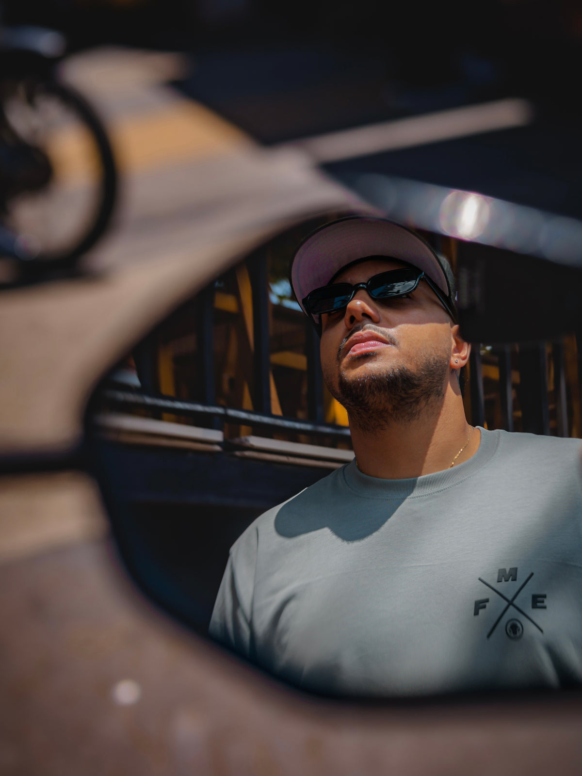 CAMISETA PREMIUM FME CON DOBLE MORRO GRIS