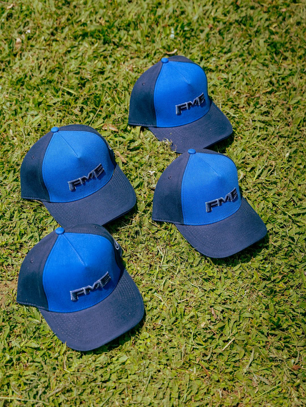 GORRA CURVA FME TONO A TONO