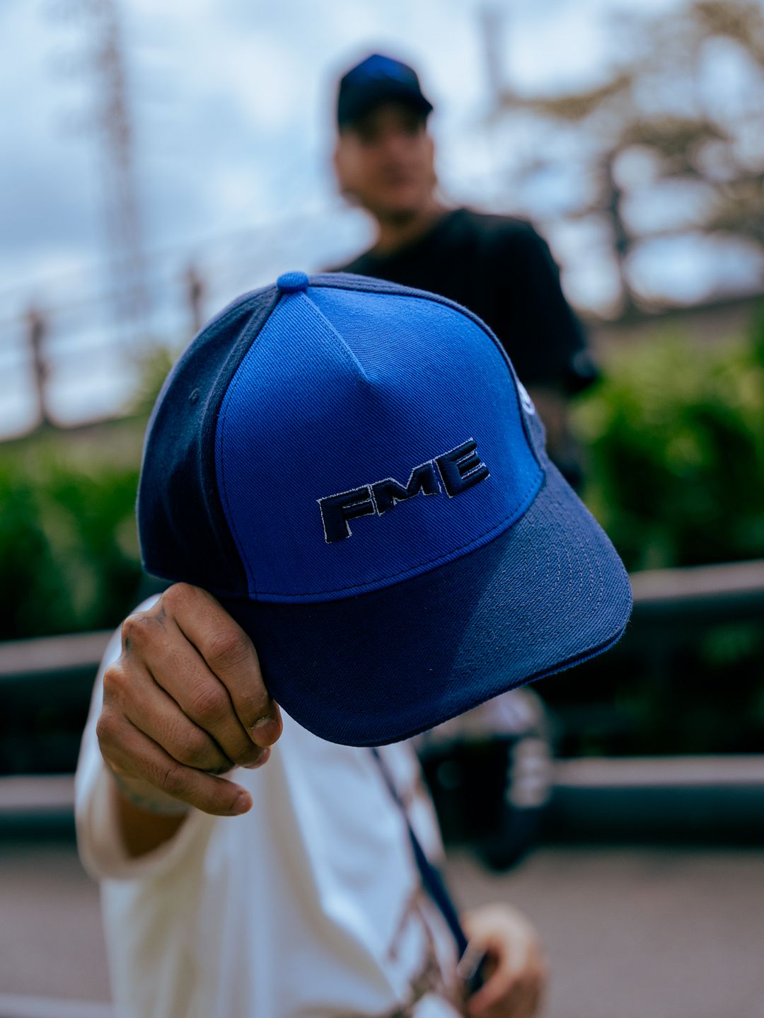 GORRA CURVA FME TONO A TONO