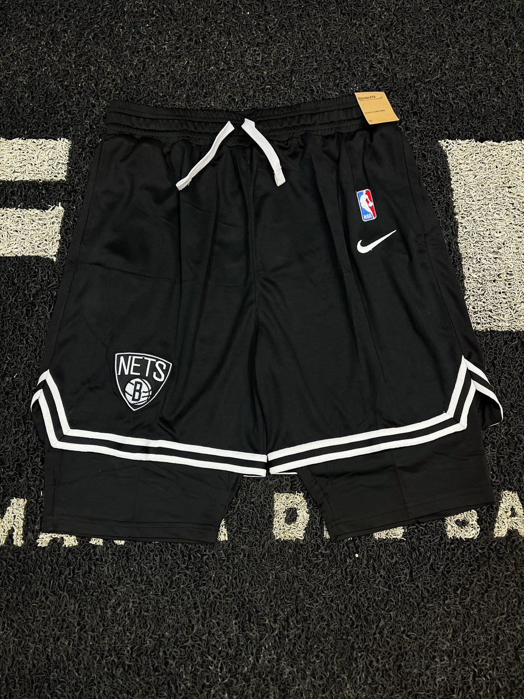 PANTALONETA NEGRA REF 06