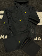 CONJUNTO NEGRO AMARILLO BR