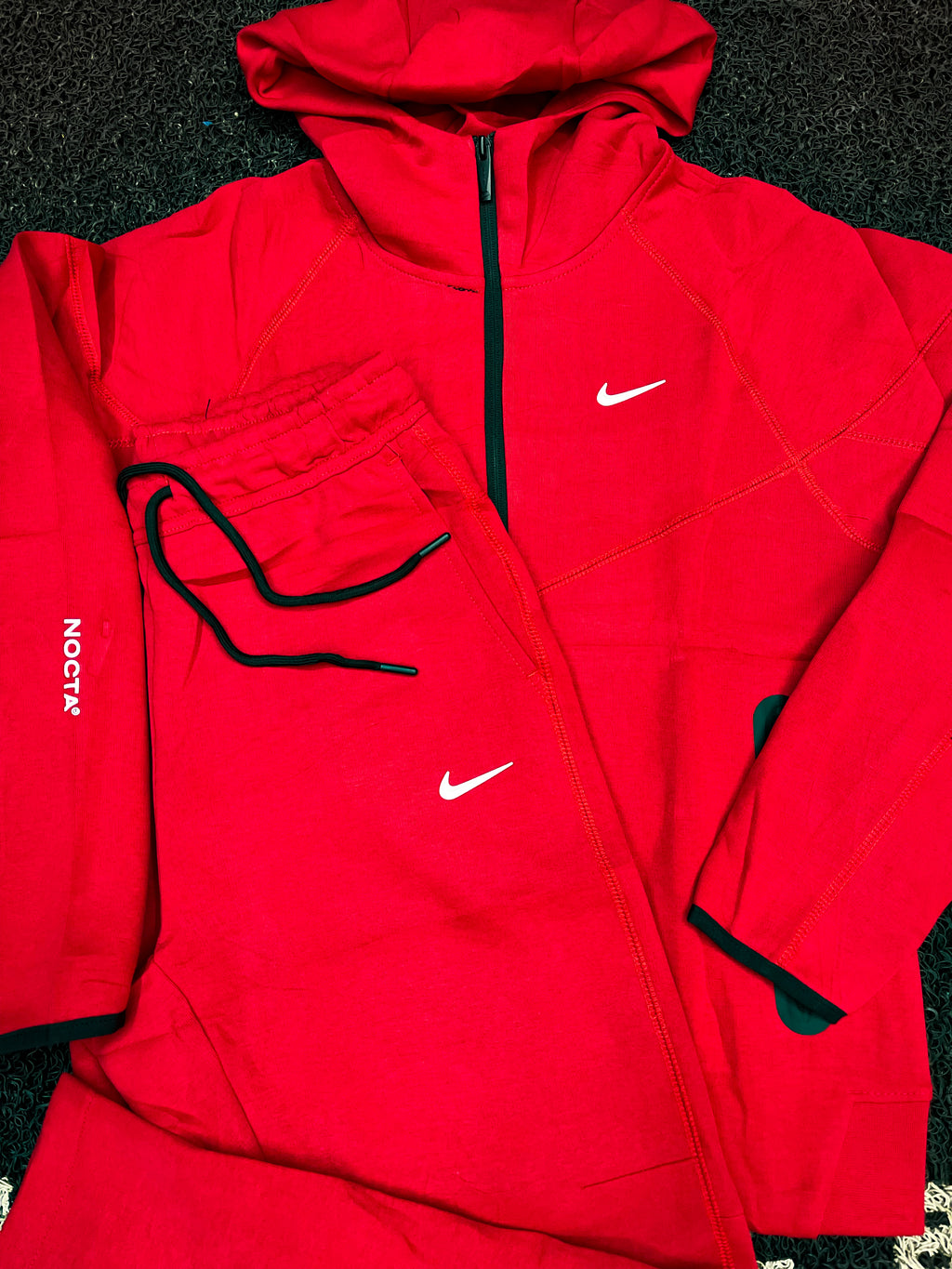 CONJUNTO ROJO COMPLETO BR