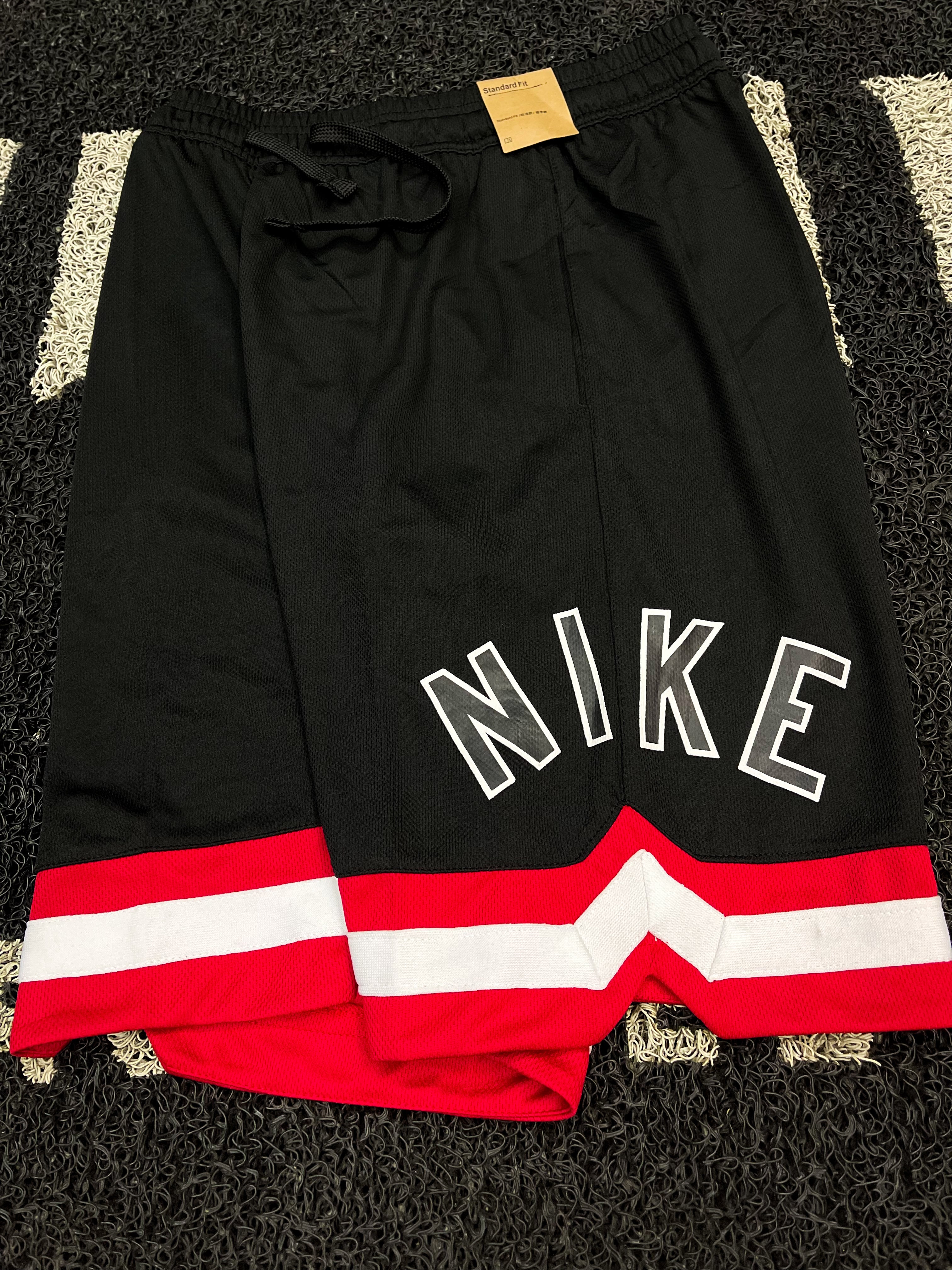 PANTALONETA NEGRA REF 05