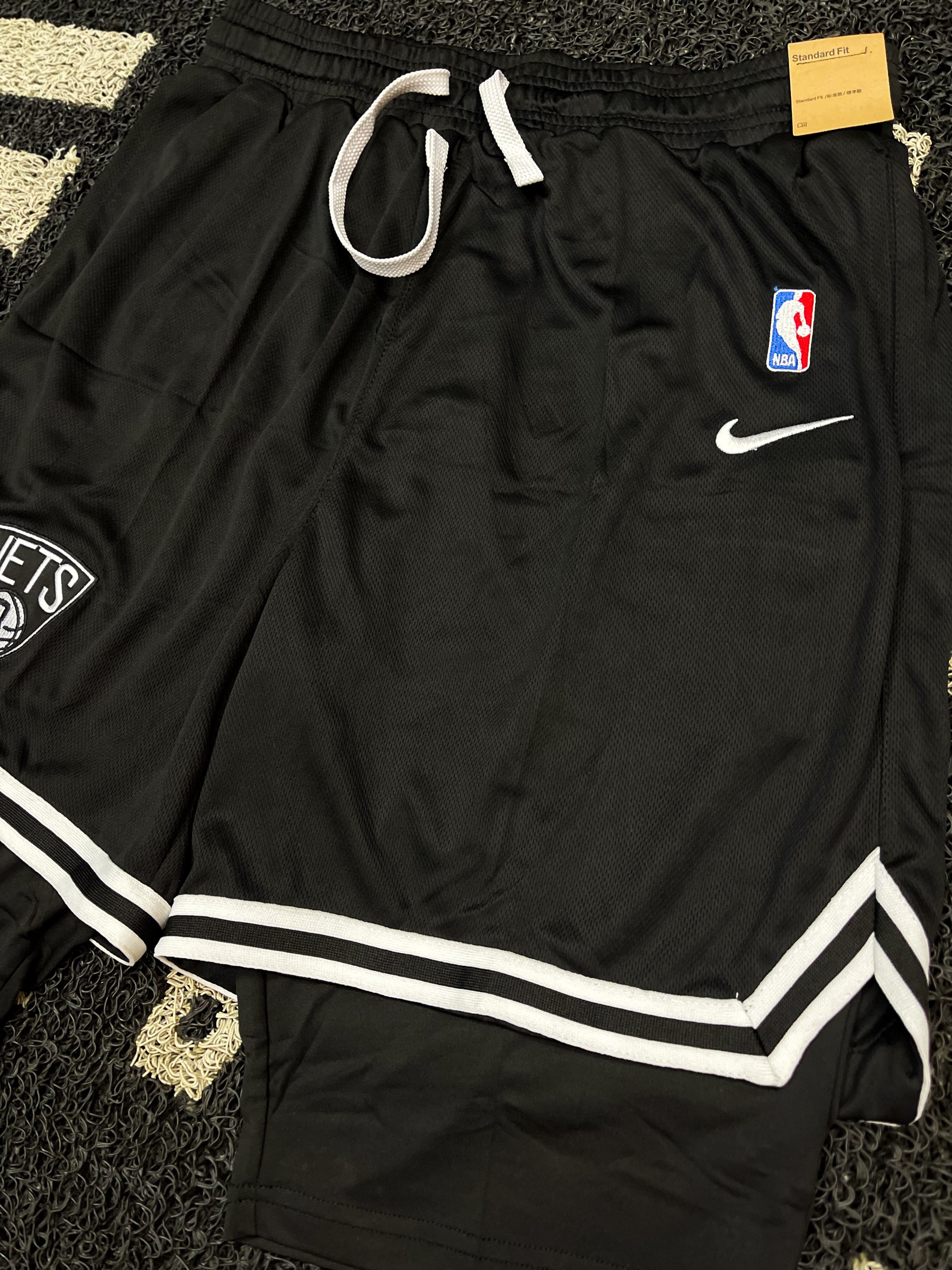 PANTALONETA NEGRA REF 06